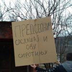 Radnici “Gumoplastike” pokušali Vučiću da blokiraju put