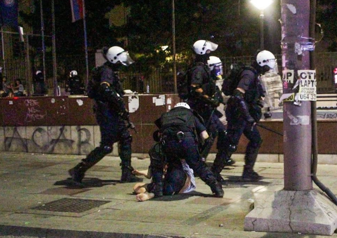 Kako represivni aparat štiti državu od radnog naroda