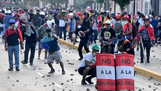Peru protesti